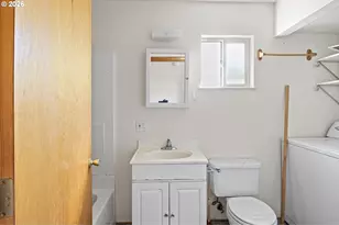 1946 16th St, North Bend, OR 97459 - Photo 27