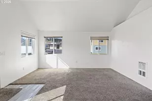1946 16th St, North Bend, OR 97459 - Photo 13