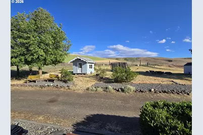 83528 Dufur Valley Rd, Dufur, OR 97021 - Photo 39