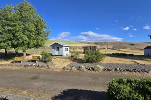 83528 Dufur Valley Rd, Dufur, OR 97021 - Photo 39
