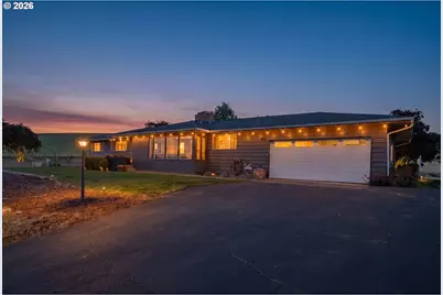 83528 Dufur Valley Rd, Dufur, OR 97021 - Photo 1