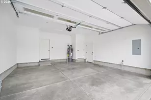 88105 Wymore Ln, Veneta, OR 97487 - Photo 37