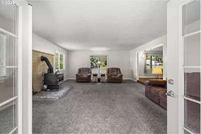 35000 SE Bell Maple Dr, Boring, OR 97009 - Photo 9