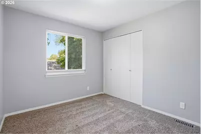 17733 SW Pointe Forest Ct, Beaverton, OR 97003 - Photo 17