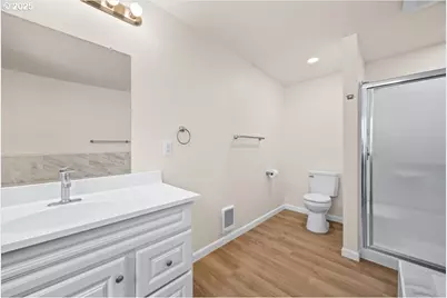 181 Oak Hollow Ln, Riddle, OR 97469 - Photo 17