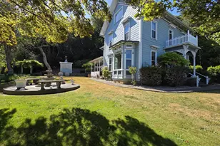 687 N 3rd St, Coos Bay, OR 97420 - Photo 3