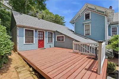 687 N 3rd St, Coos Bay, OR 97420 - Photo 39
