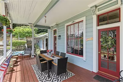 687 N 3rd St, Coos Bay, OR 97420 - Photo 37