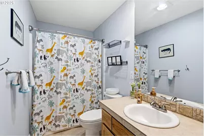 904 Highland St, Ridgefield, WA 98642 - Photo 17