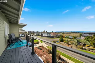 1730 NW Klickitat St, Camas, WA 98607 - Photo 41