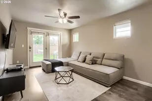 2213 SE 60th Ave, Portland, OR 97215 - Photo 27