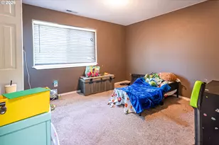 926 Falcon Ct, Lebanon, OR 97355 - Photo 23