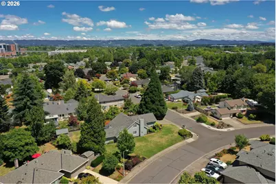5749 NE Harvest St, Hillsboro, OR 97124 - Photo 41