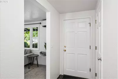 2230 Azure St, Eugene, OR 97401 - Photo 3