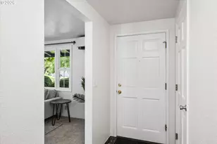 2230 Azure St, Eugene, OR 97401 - Photo 3