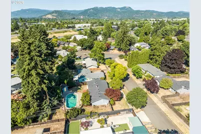 2230 Azure St, Eugene, OR 97401 - Photo 41