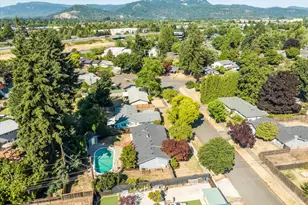 2230 Azure St, Eugene, OR 97401 - Photo 41