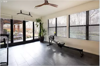 570 Toms Dr, Hood River, OR 97031 - Photo 39