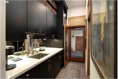 570 Toms Dr, Hood River, OR 97031 - Photo 25