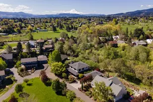 570 Toms Dr, Hood River, OR 97031 - Photo 5