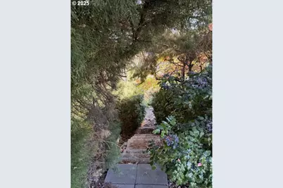 681 College St, Milton-Freewater, OR 97862 - Photo 25