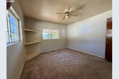 389 NW Gropper Rd, Stevenson, WA 98648 - Photo 13