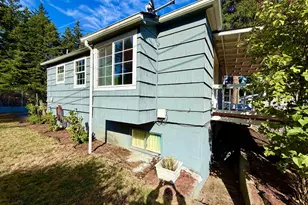 389 NW Gropper Rd, Stevenson, WA 98648 - Photo 5