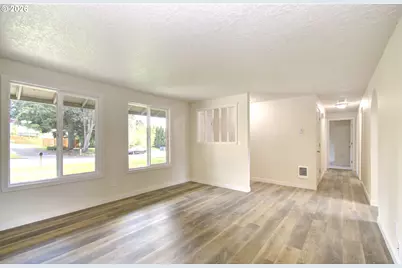 4216 NE 45th Ave, Vancouver, WA 98661 - Photo 9