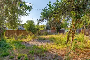 406 Waddell Ave, Amity, OR 97101 - Photo 15
