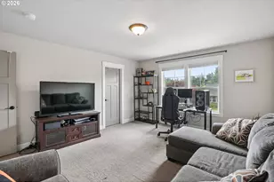 896 SE 43rd Ave, Hillsboro, OR 97123 - Photo 23