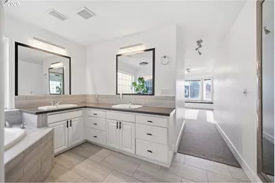 8002 SE 140th Dr, Portland, OR 97236 - Photo 21