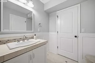 8002 SE 140th Dr, Portland, OR 97236 - Photo 33