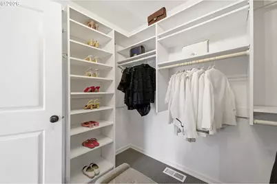 8002 SE 140th Dr, Portland, OR 97236 - Photo 15