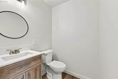 970 SW 26th St, Troutdale, OR 97060 - Photo 15