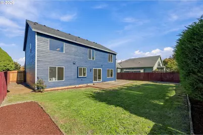 970 SW 26th St, Troutdale, OR 97060 - Photo 31