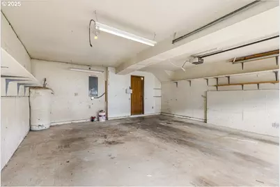 14812 NE Rose Pkwy, Portland, OR 97230 - Photo 25