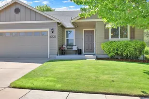 87836 8th St, Veneta, OR 97487 - Photo 3