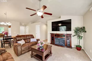 87836 8th St, Veneta, OR 97487 - Photo 5