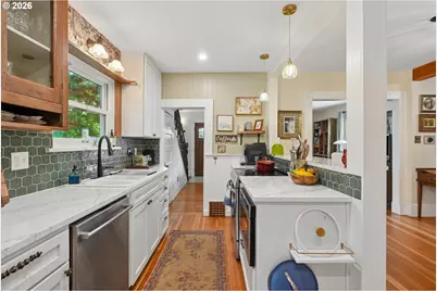 1905 SE Harold St, Portland, OR 97202 - Photo 9