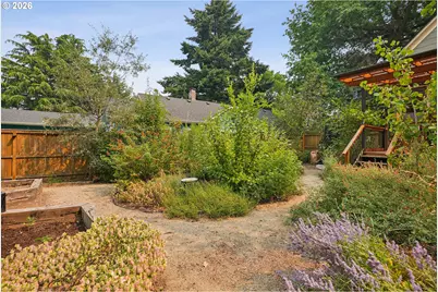 1905 SE Harold St, Portland, OR 97202 - Photo 37