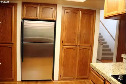 1215 NW Driftwood Pl, McMinnville, OR 97128 - Photo 21