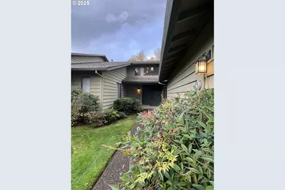 1215 NW Driftwood Pl, McMinnville, OR 97128 - Photo 3