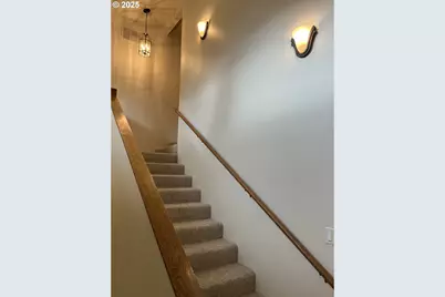 1215 NW Driftwood Pl, McMinnville, OR 97128 - Photo 39