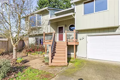 3325 SE Maple Ct, Hillsboro, OR 97123 - Photo 3