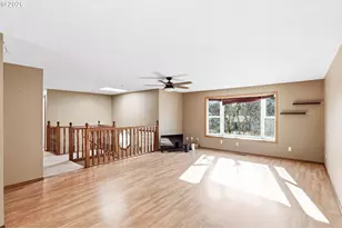 3325 SE Maple Ct, Hillsboro, OR 97123 - Photo 7