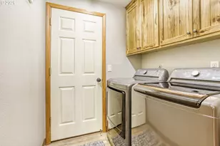 357 SE 7th Ave, Canby, OR 97013 - Photo 25