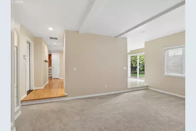 648 NW Pacific Grove Dr, Beaverton, OR 97006 - Photo 17