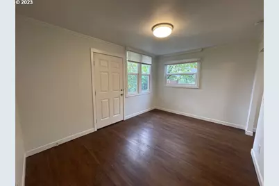 5821 SE Knapp St, Portland, OR 97206 - Photo 17