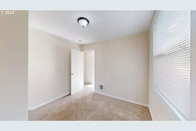 5821 SE Knapp St, Portland, OR 97206 - Photo 27