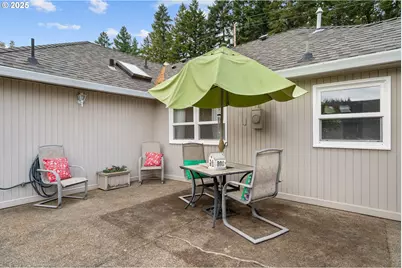 15390 SW Davis Rd, Beaverton, OR 97007 - Photo 39